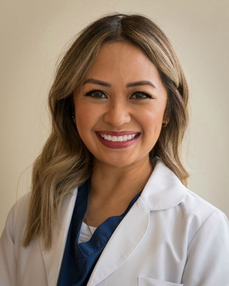 Jennifer Bell, APRN, AGACNP-BC, nurse practitioner on Dr. Haddock’s breast reconstruction service in Dallas